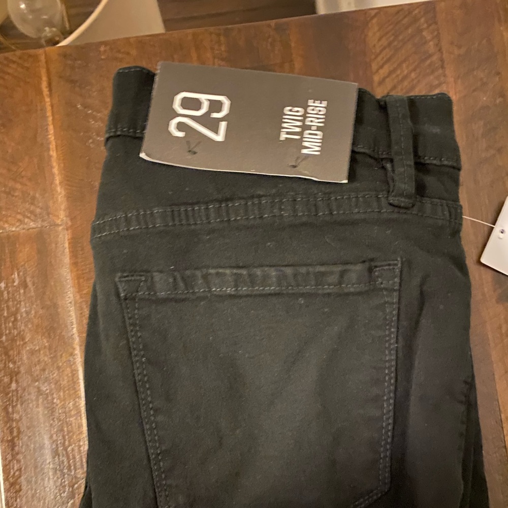 Urban Outfitters BDG Twig Mid-Rise Jeans